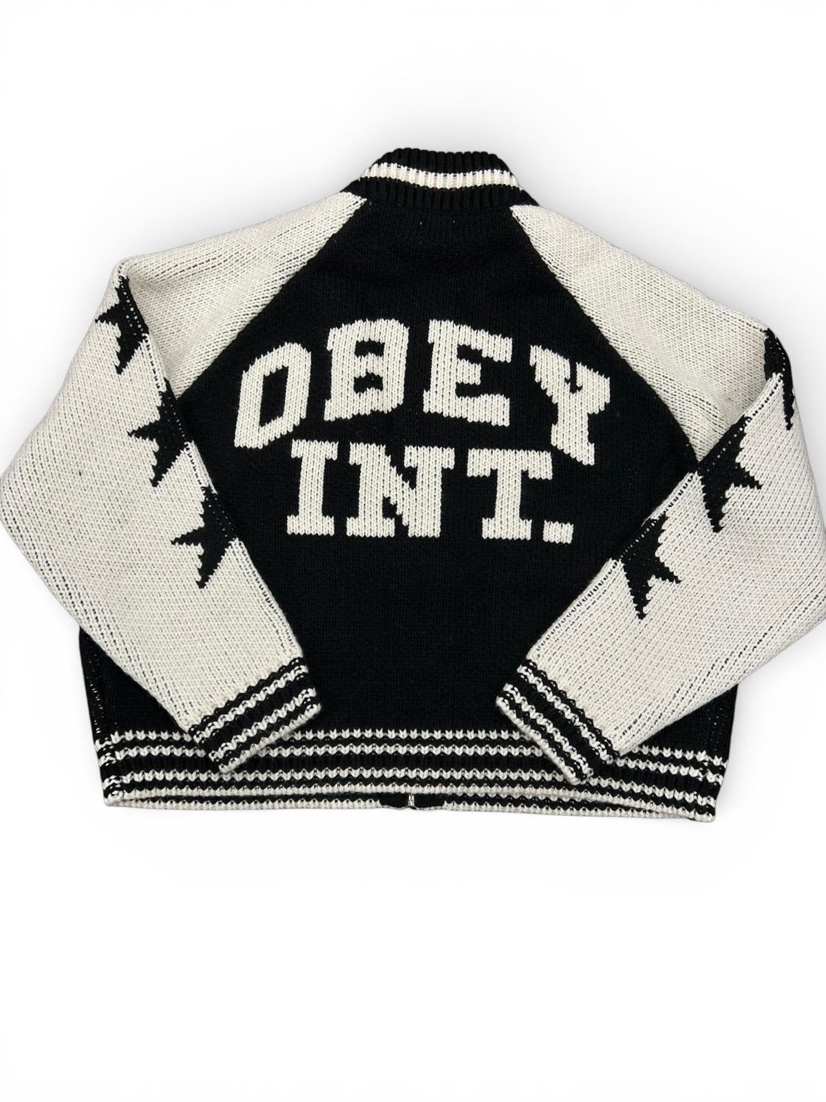 Obey-Pullover