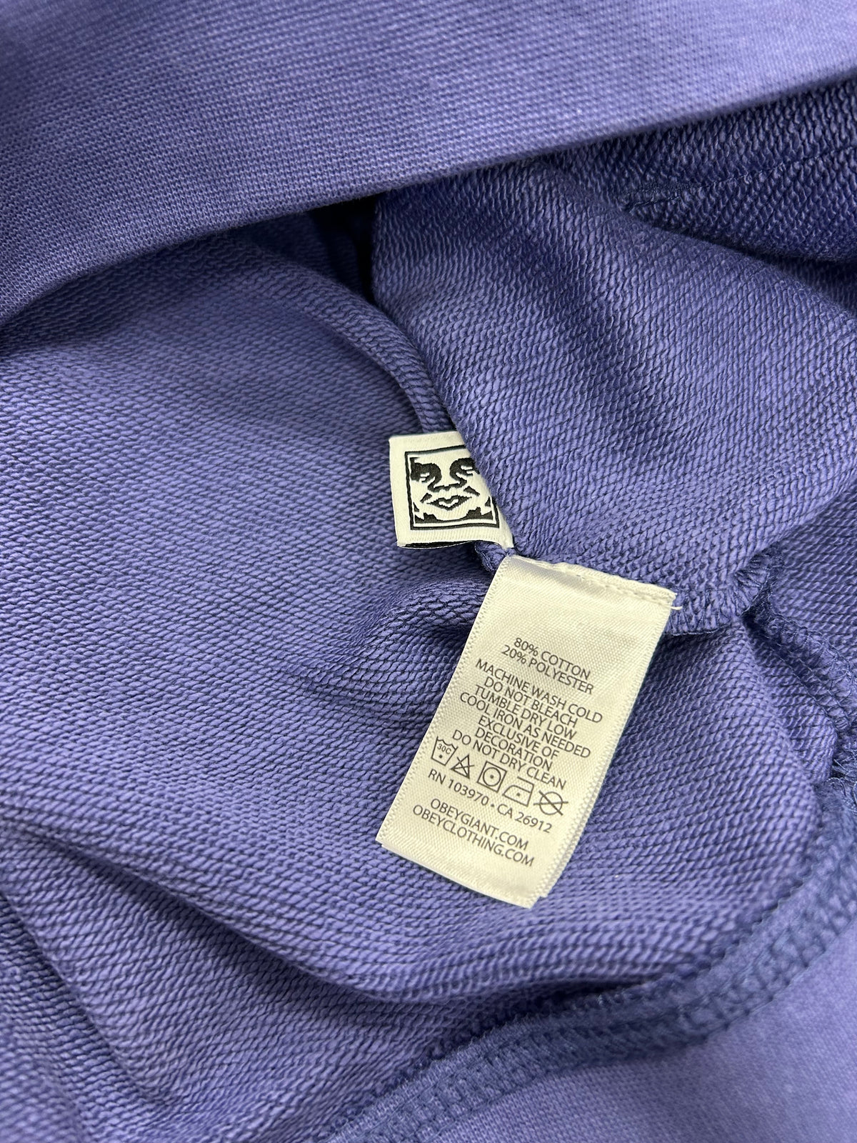 Obey – Gebürsteter Kapuzenpullover